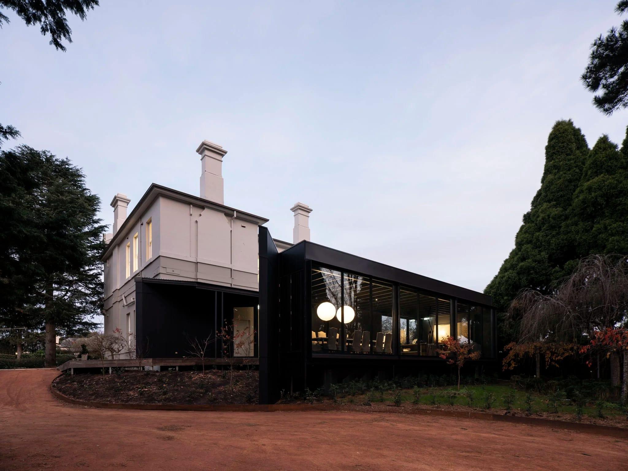 Moss Manor