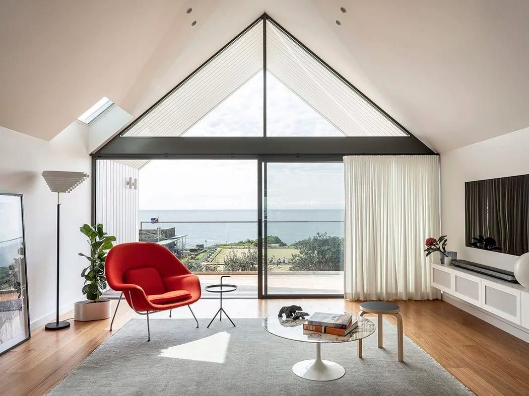 Clovelly House