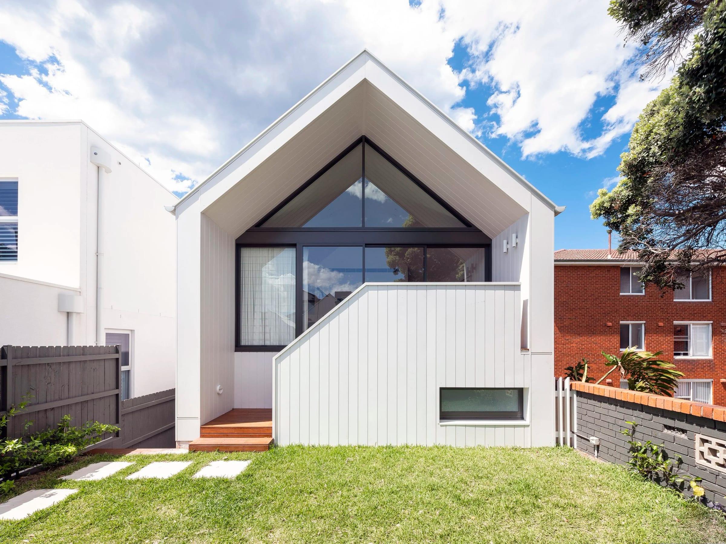 Clovelly House